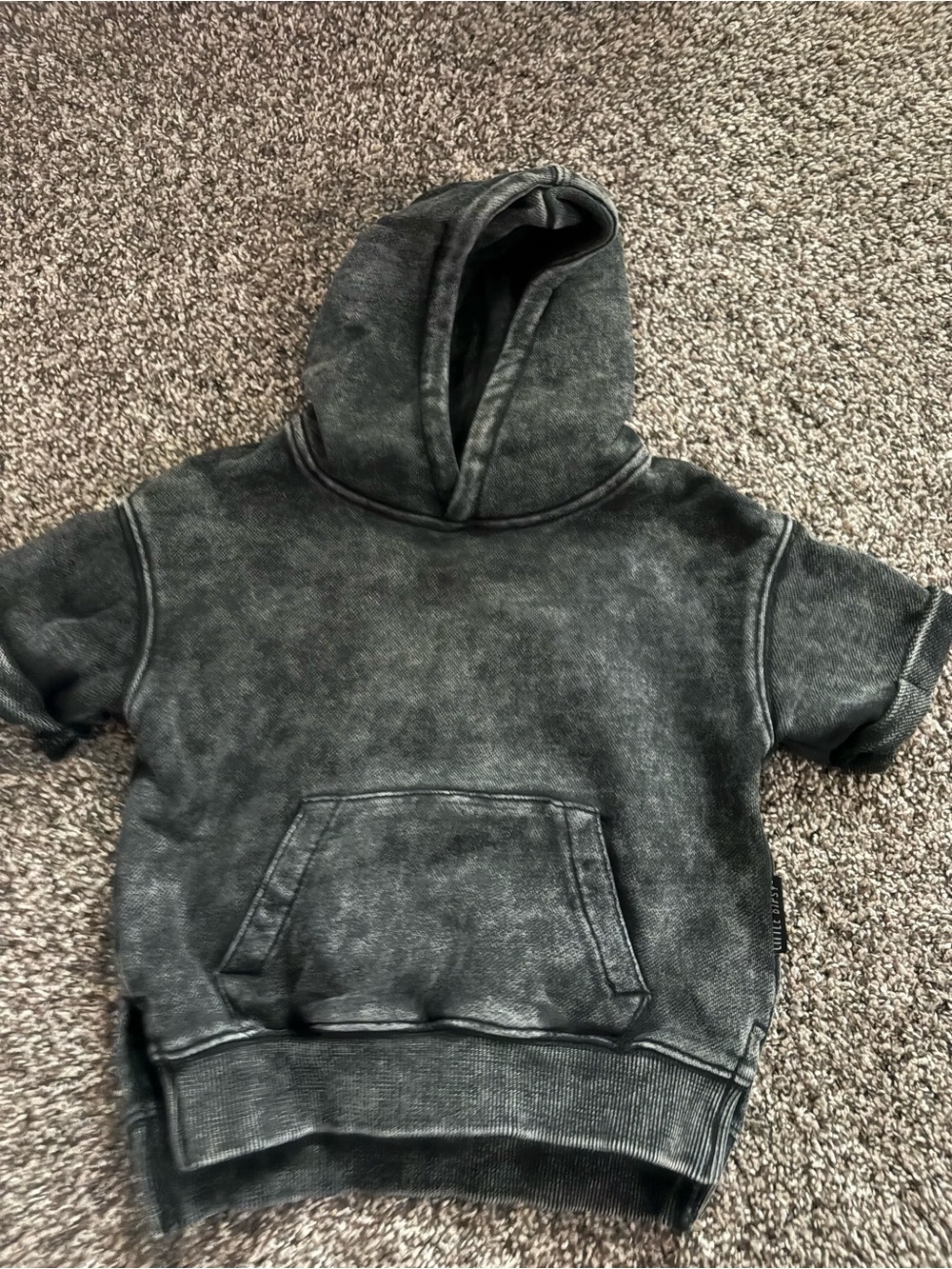Little Bipsy Short-Sleeve Hooded Pullover - Washed Black